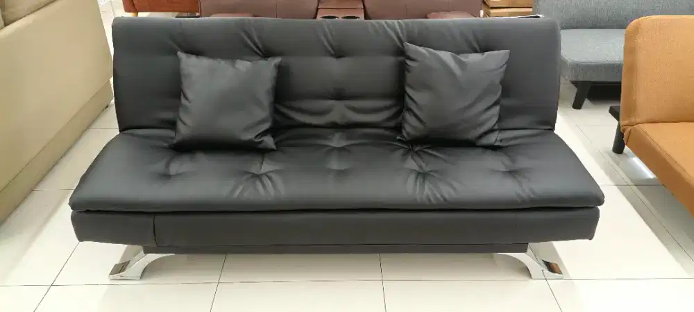 Greesa Sofabed Leather Black