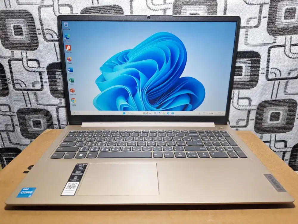 Laptop Lenovo ideapad slim 1i Core i3 gen 12 inc layar lebar slim FHD