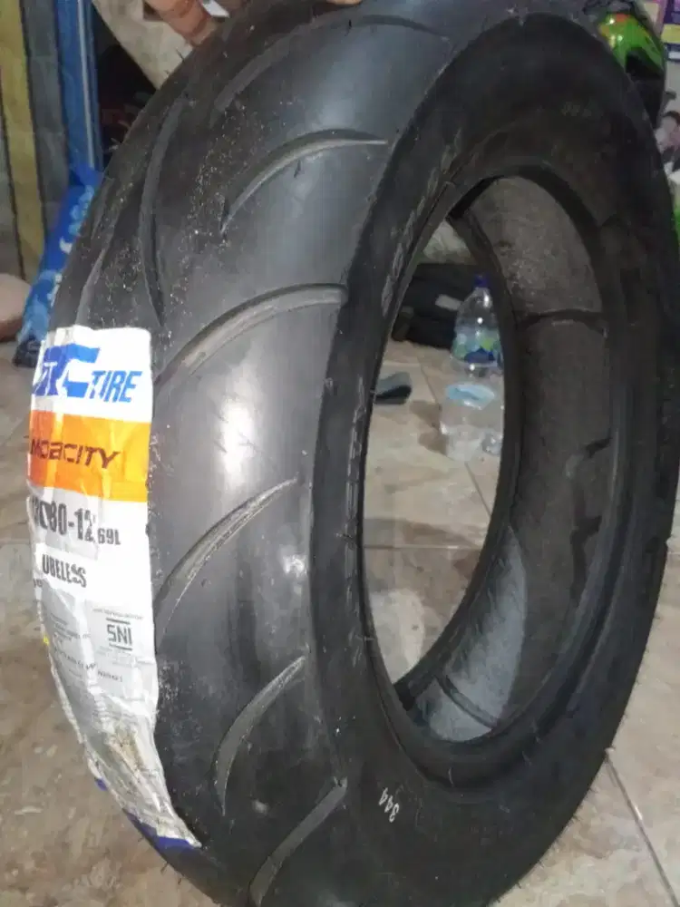 Ban tubles IRC 130/80 ring 12