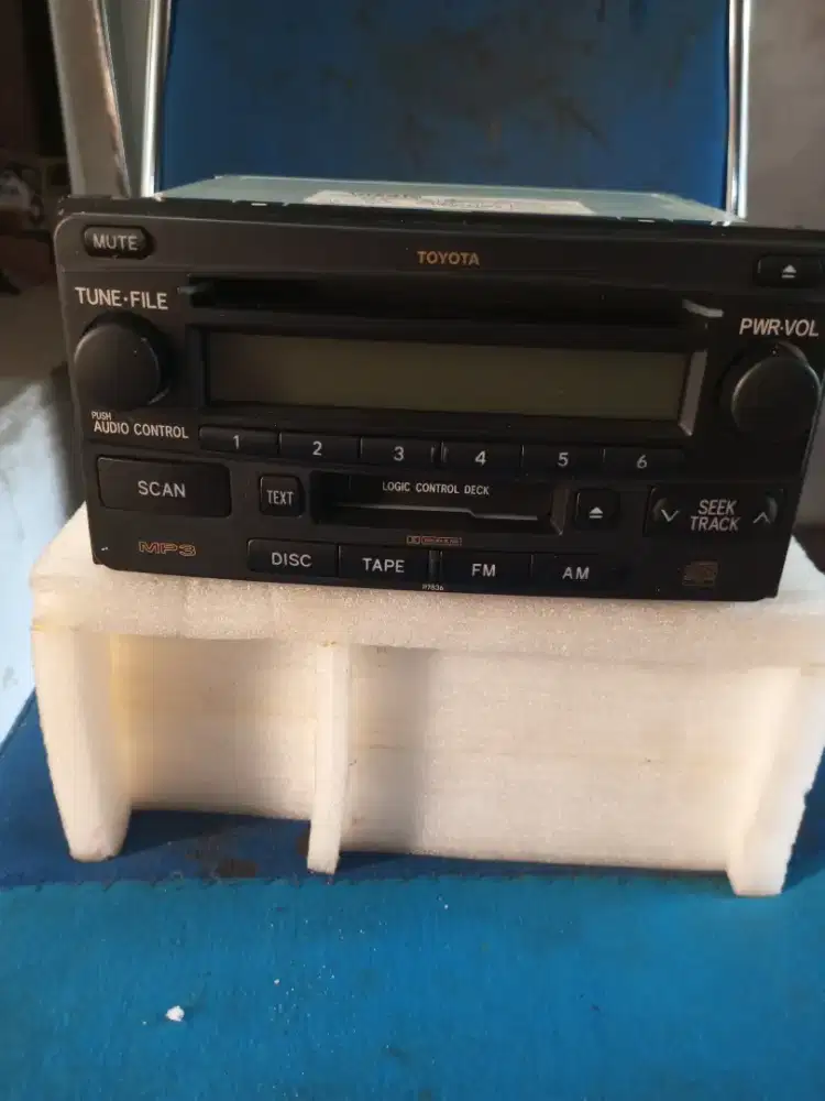 Tape mobil keluaran toyota
