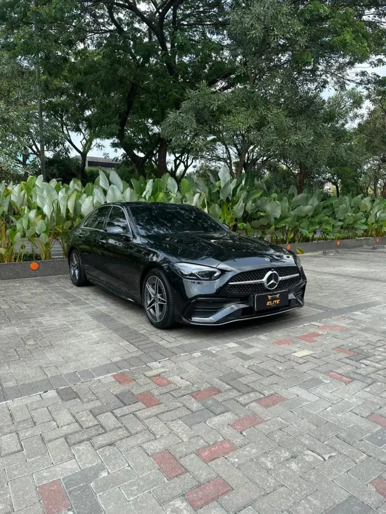 Mercedes Benz C 300 AMG 2024