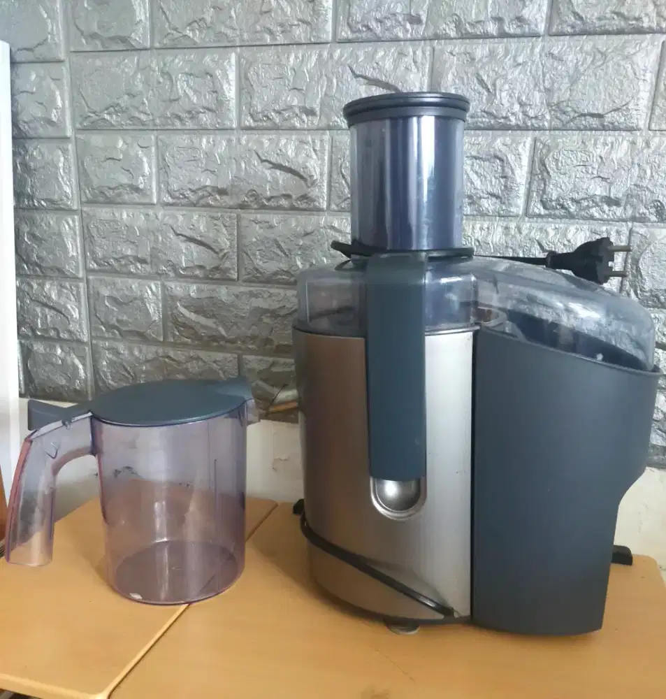 Juicer tanpa ampas