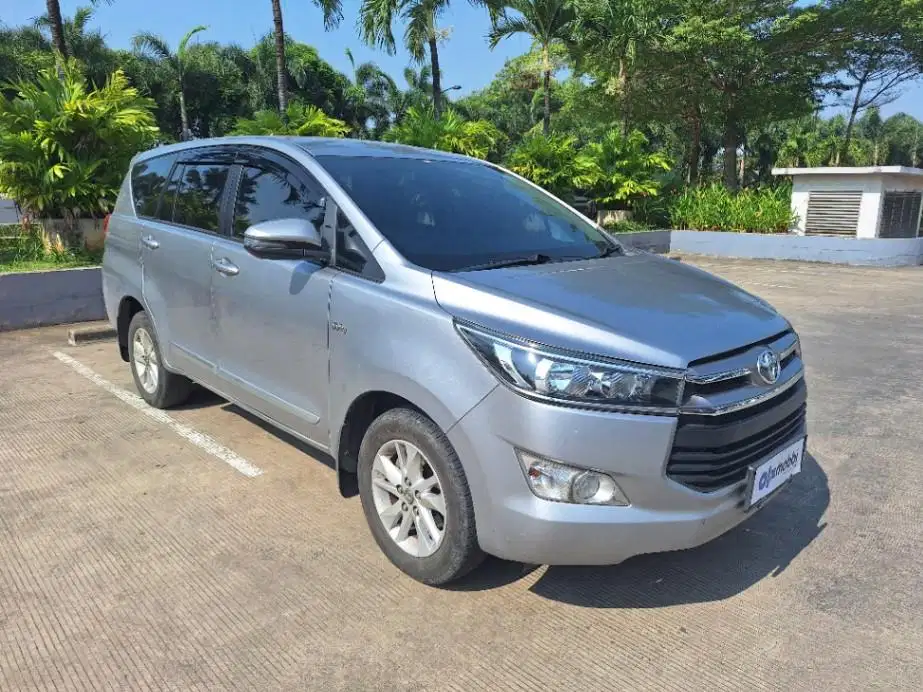 LOW DP Toyota Kijang Innova 2.0 G Bensin-AT 2018 3UB