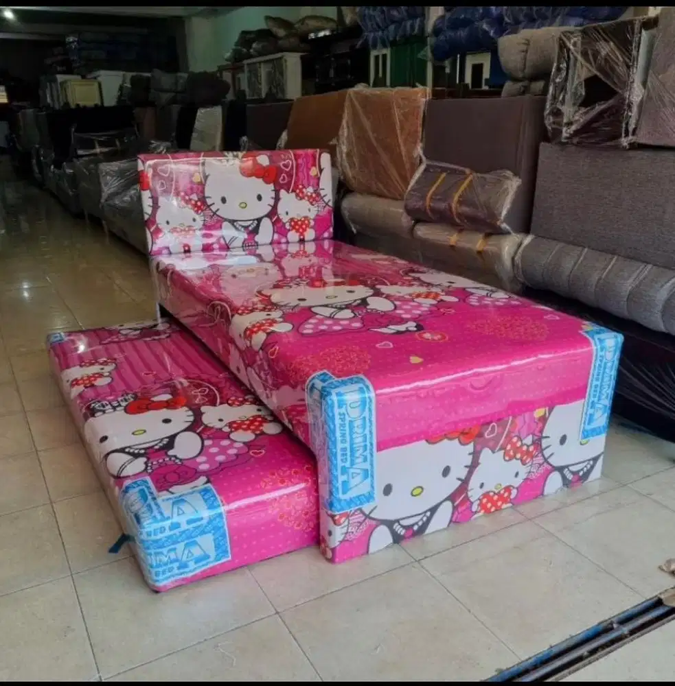 Kasur anak motif hello kitty