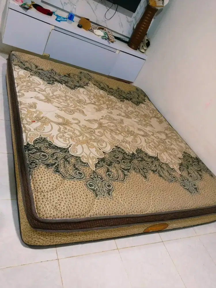 SPRINGBED MODIS 6 KAKI EMPUK PADAT