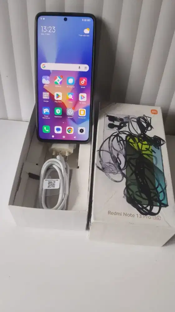 Xiaomi Redmi Note 13 pro 5G
Fullset Segel
Ram 8/256