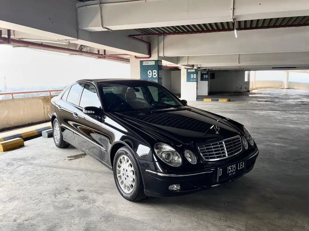 Mercedes Benz W211 E260 Elegance Low Km