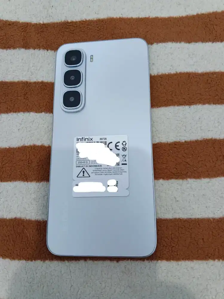 Infinix hot 60i ram 8+8 / 256 resmi hp carger aj