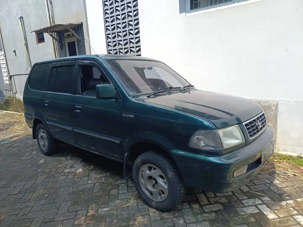 Kijang LGX Hijau Metalic Sawangan Depok