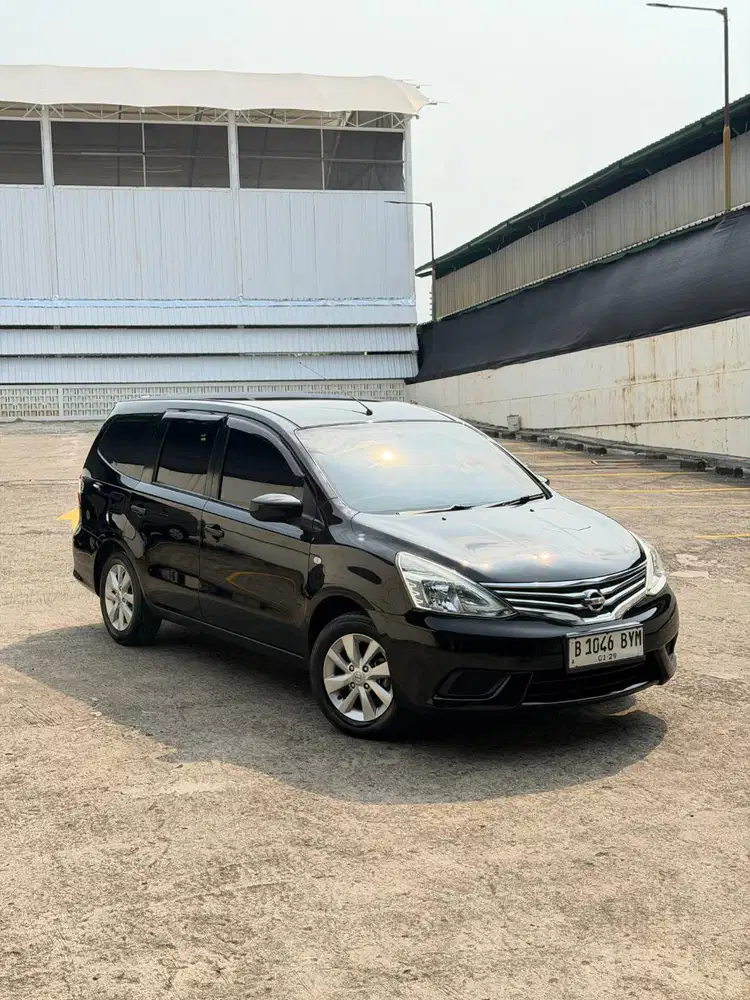 Nissan Grand Livina 2014 Sv Facelift L11 Antik KM 80 RB