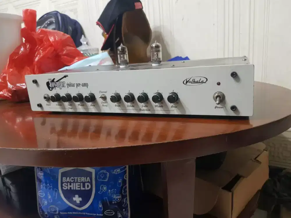 Pre amp gitar tabung Valhalla voyager twin tube 12ax7