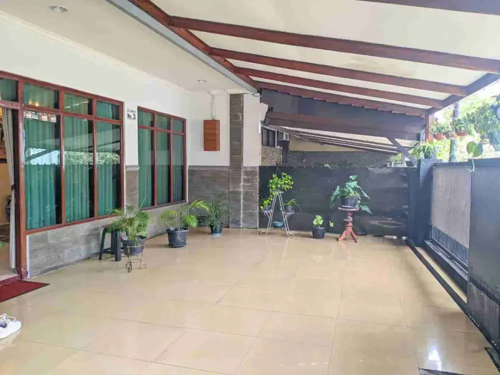 Rumah di lokasi strategis Blok A Kebayoran Baru Jakarta Selatan