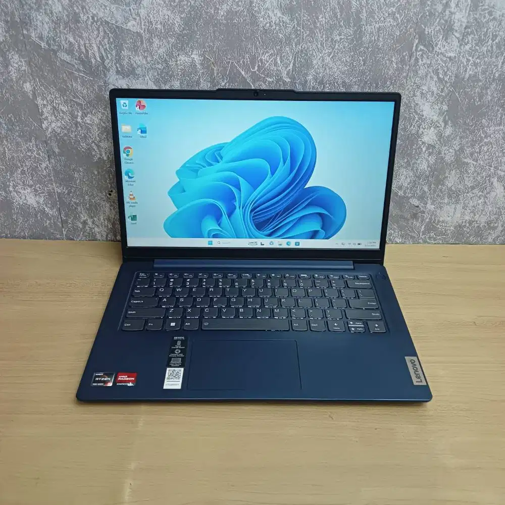 Laptop Lenovo Ideapad Slim 3 Ryzen 3 7320U Ram 8gb ssd 512gb