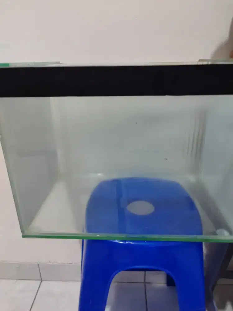 AQUARIUM BEKAS 40*25*30