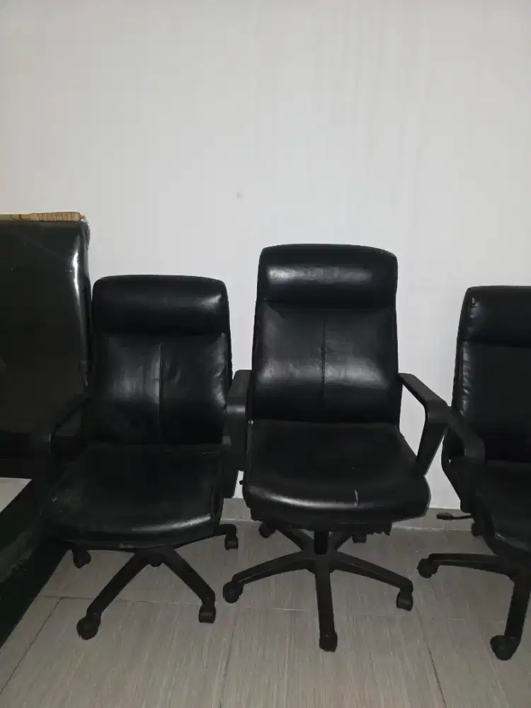 KURSI KANTOR / KURSI KLINIK