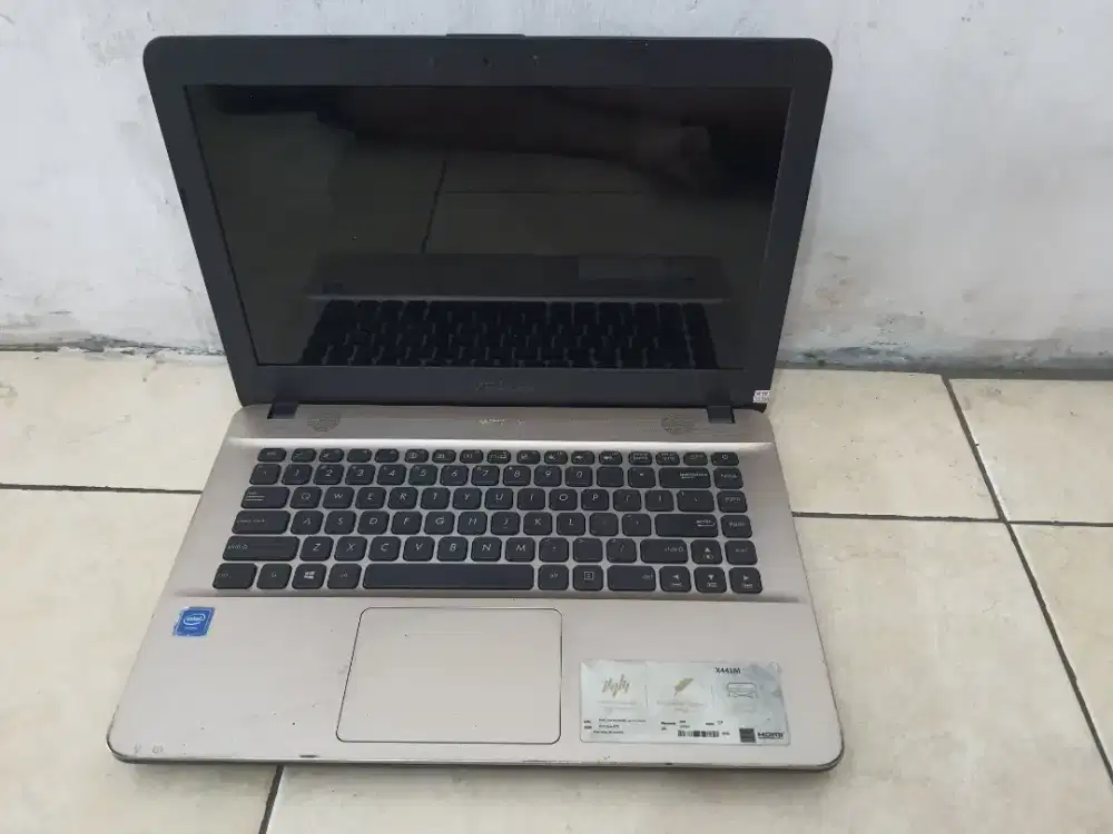 Asus 14inch X441M win 11(1Teragiga)Ram4Gb.Dvd+webcam