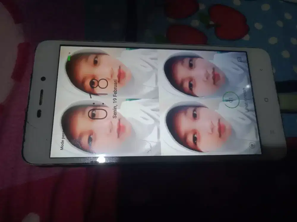 HP Redmi +Power Bank Apa adanya