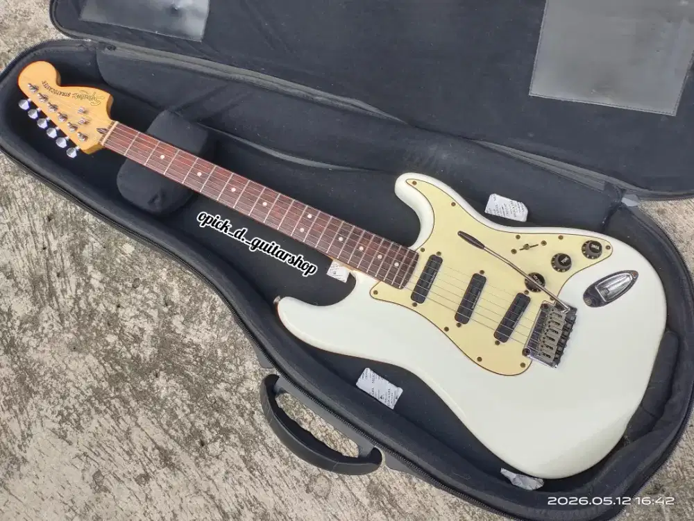 Exclusive Squier Stratocaster Deluxe Hot Rails murah gurih