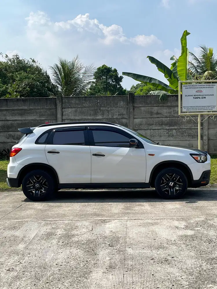 Mitsubishi Outlander 2013 Bensin