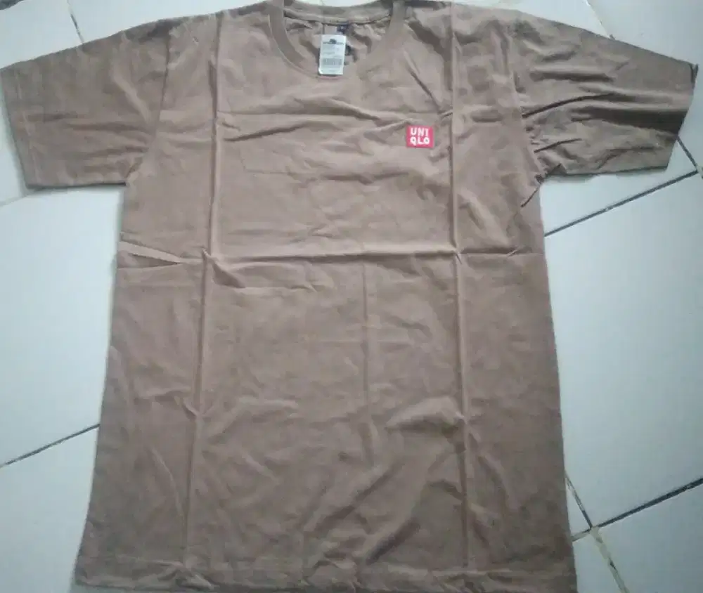 Kaos atasan uk L