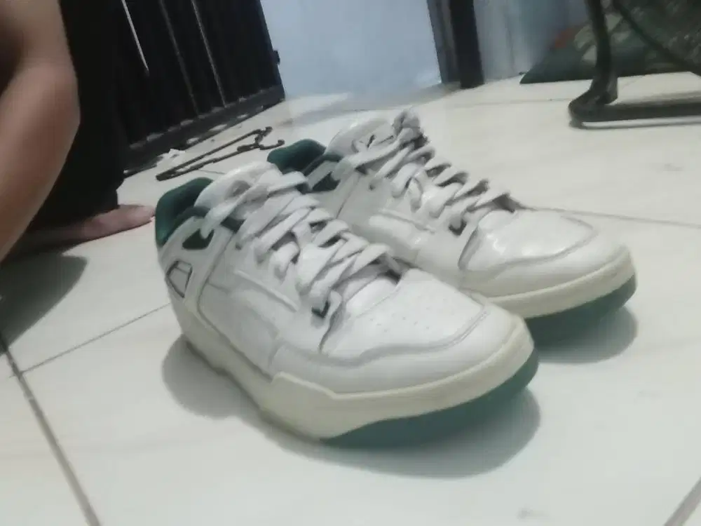 Sepatu Puma Slipstream white green