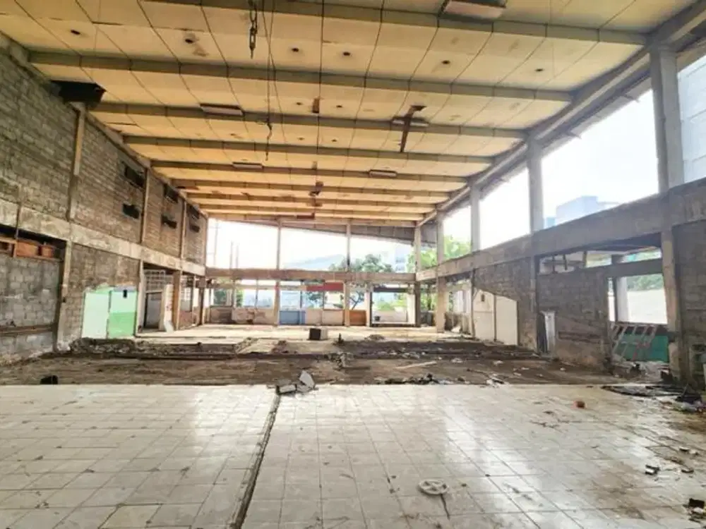 Gudang Atau Gedung Luas 1200 m2 di Soepomo Raya Tebet Jaksel