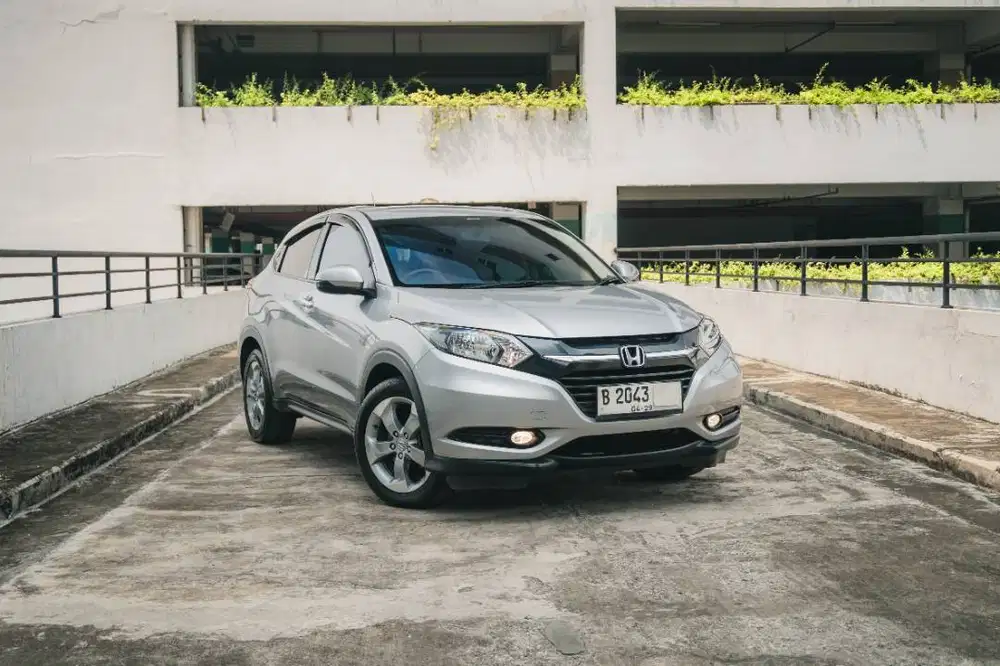 LowKM Hrv 2017 Honda E 2018 prestige CX3 2016