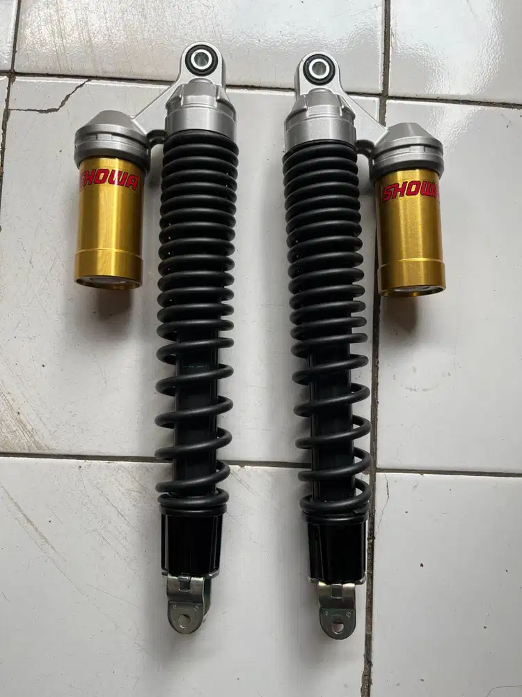 Shockbreker Honda Adv 160