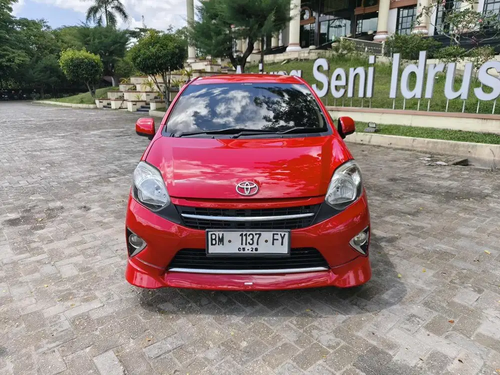 Dijual agya trd manual 2015 dp 10jt