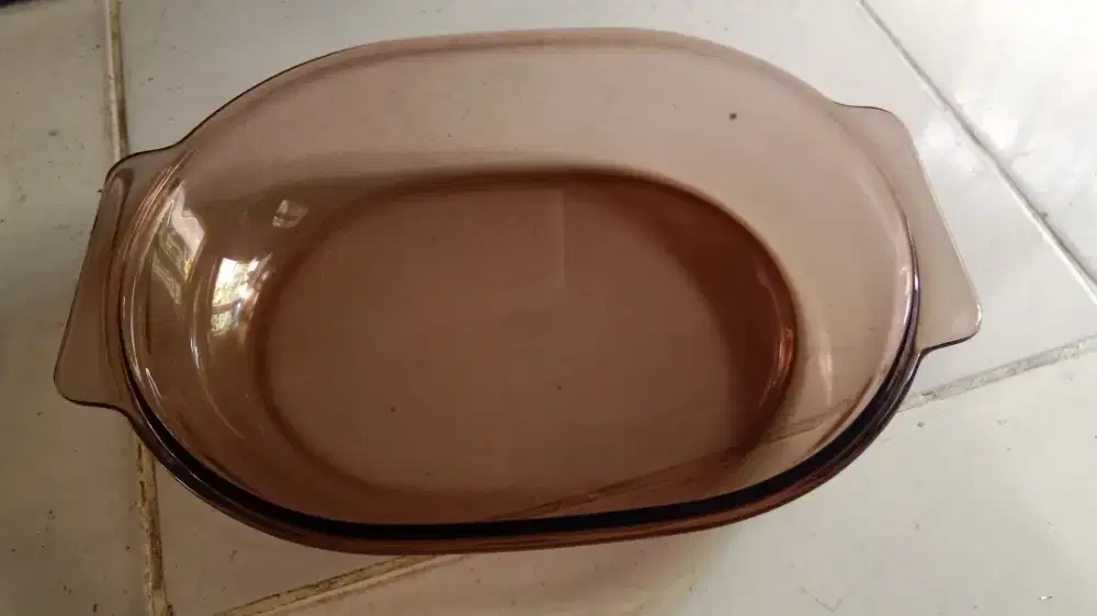 Ada pyrex corning jadul mantap