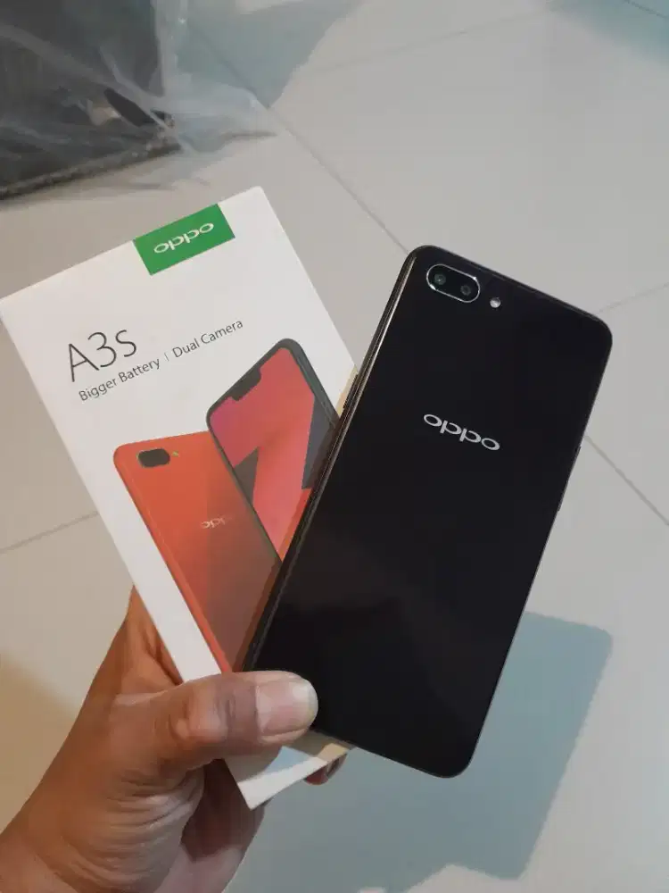 Oppo a3s 6/128 black