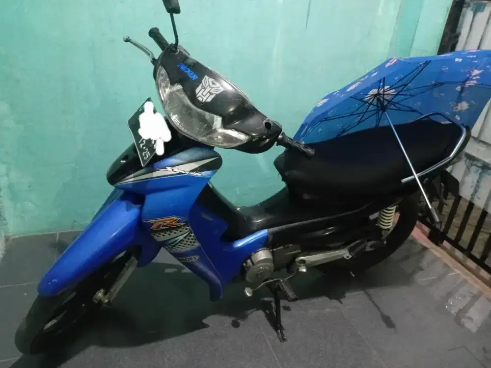 Dijual motor suzuki smash