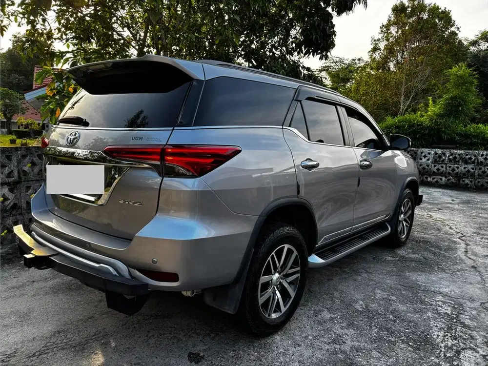 Jual Fortuner 2016 Silver