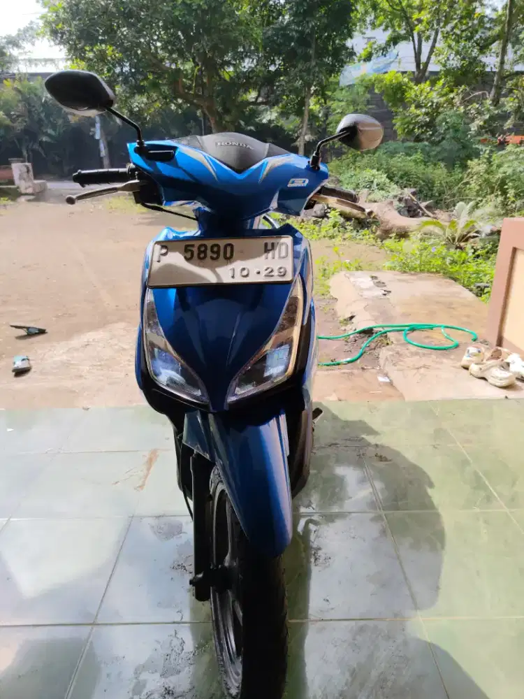 Vario 110 2014 fi led