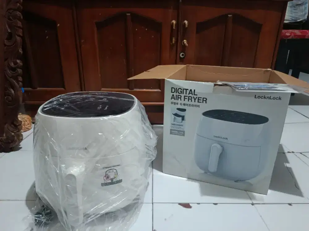 (baru) Digital Air Fryer LocknLock tipe EJF273WHT