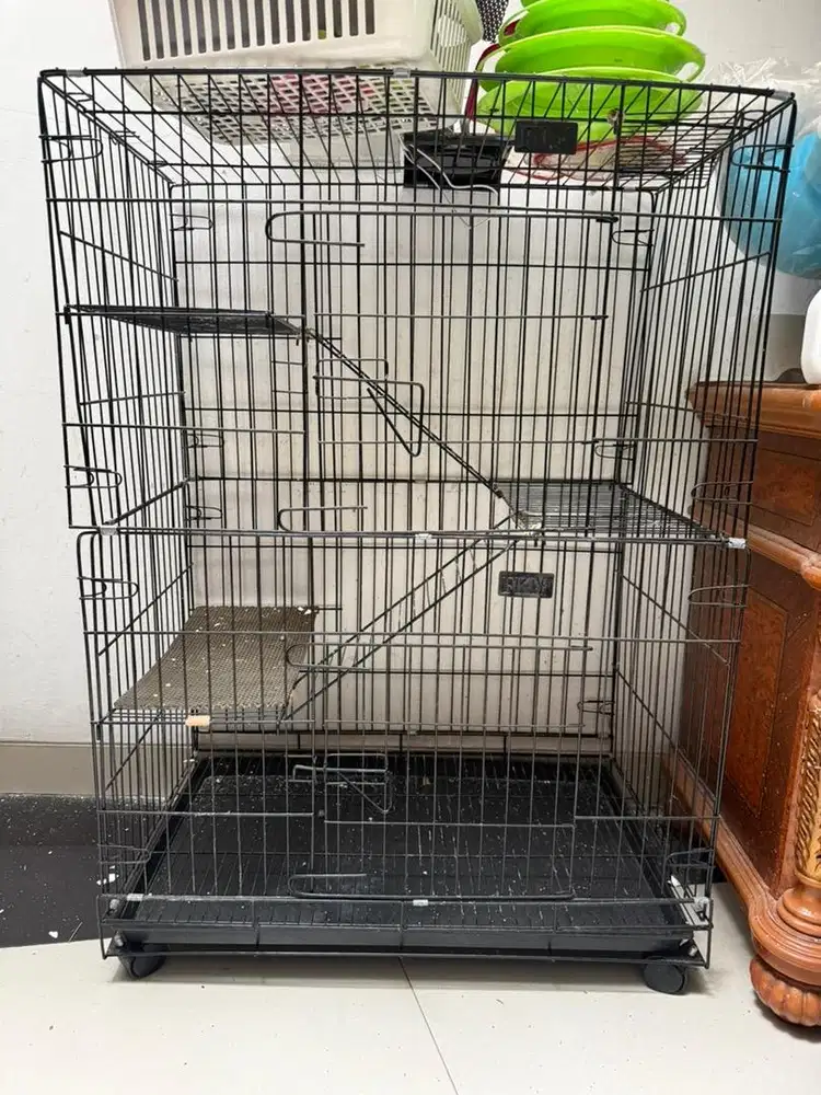 Kandang Kucing Tingkat 3
