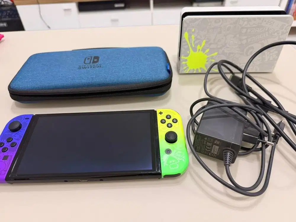 Nintendo Switch OLED Splatoon 3 Edition (Asia)