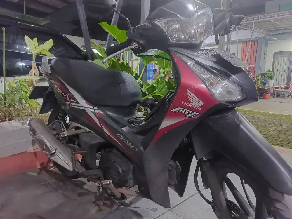 Honda Supra x 125 Helm in 2015