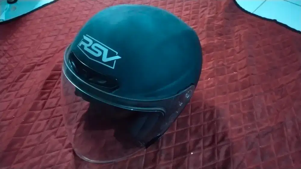 Helm RSV pemakaian sekali pakai