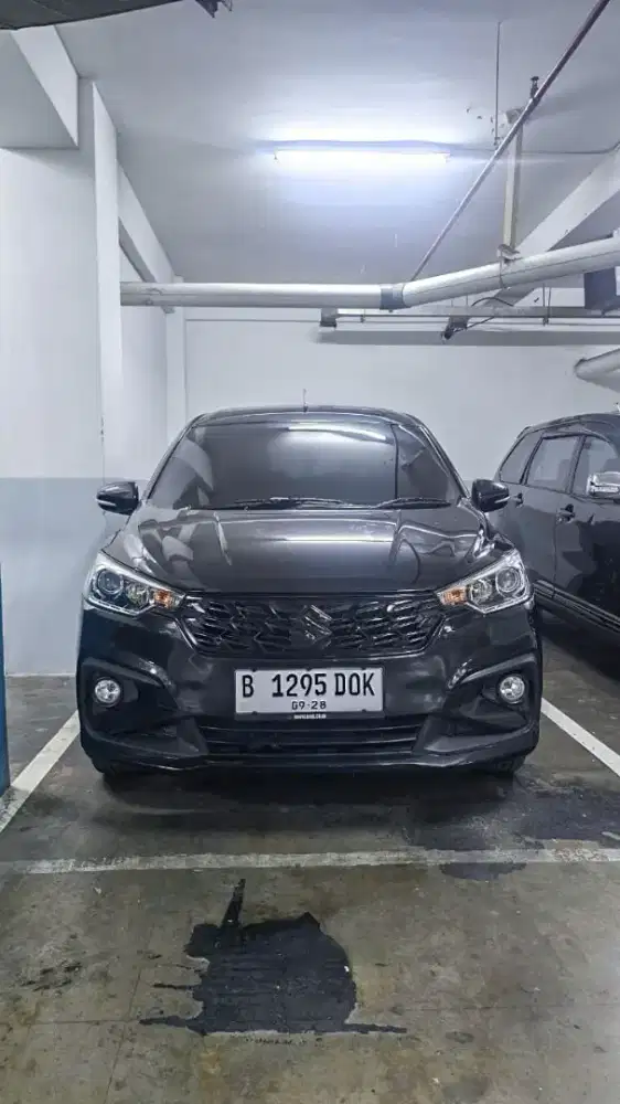 DIJUAL SUZUKI ERTIGA GX HYBRID AT 2023 OVER KREDIT
