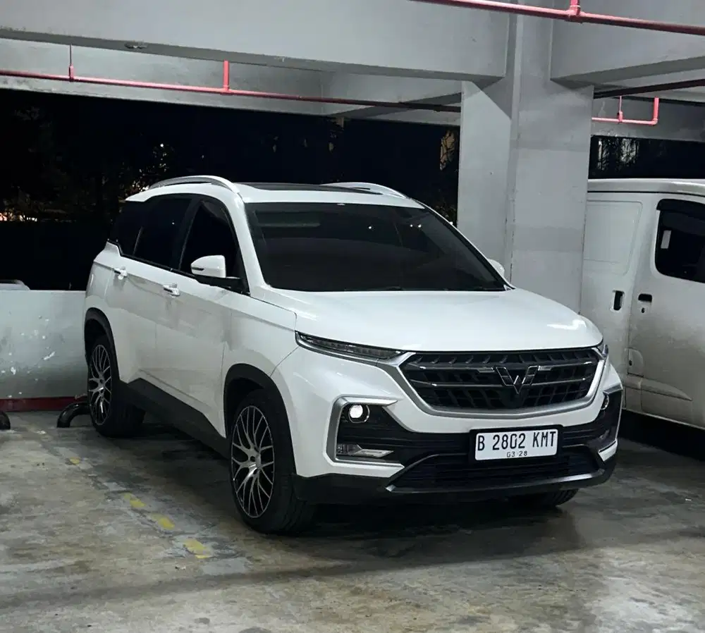 DIJUAL WULING ALMAZ 2019 PUTIH ISTIMEWA