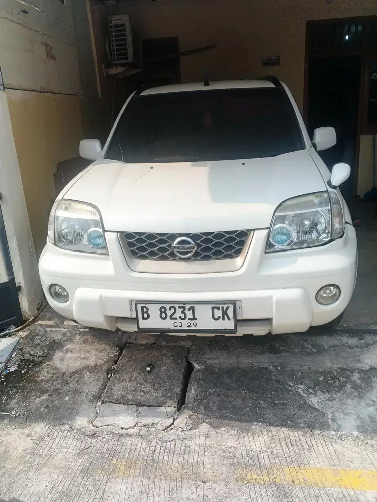 Nissan X-Trail 2005 Bensin