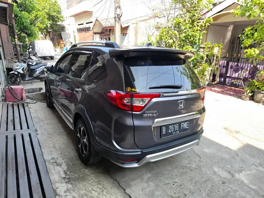 Honda BR-V BRV Prestige CVT Matic AT Tahun 2017 Abu , 2016