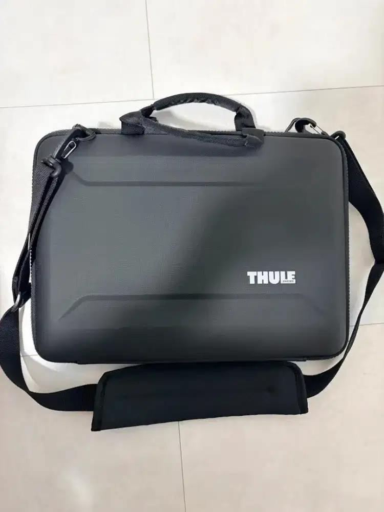 Thule Gauntlet tas laptop bag original second