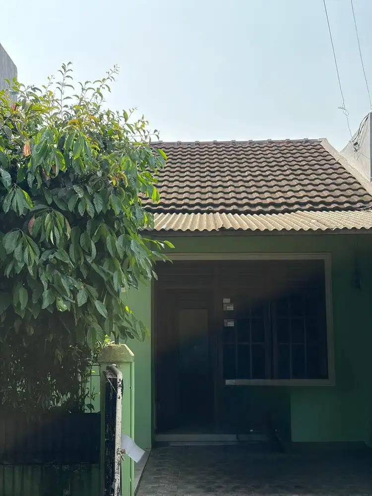 Dikontrakan Rumah Komplek BDN 100 meter Ke pintu tol desari