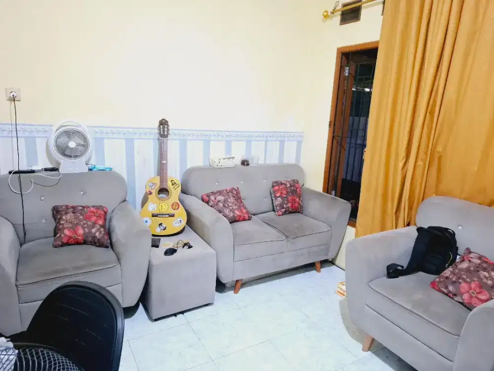 Jual cepat sofa 1 set