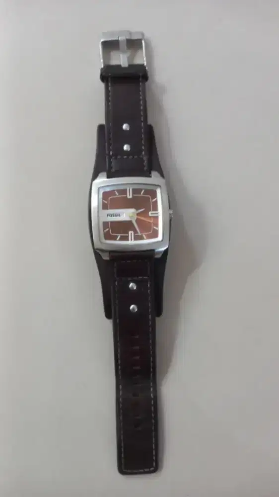 FS jam tangan milik pribadi