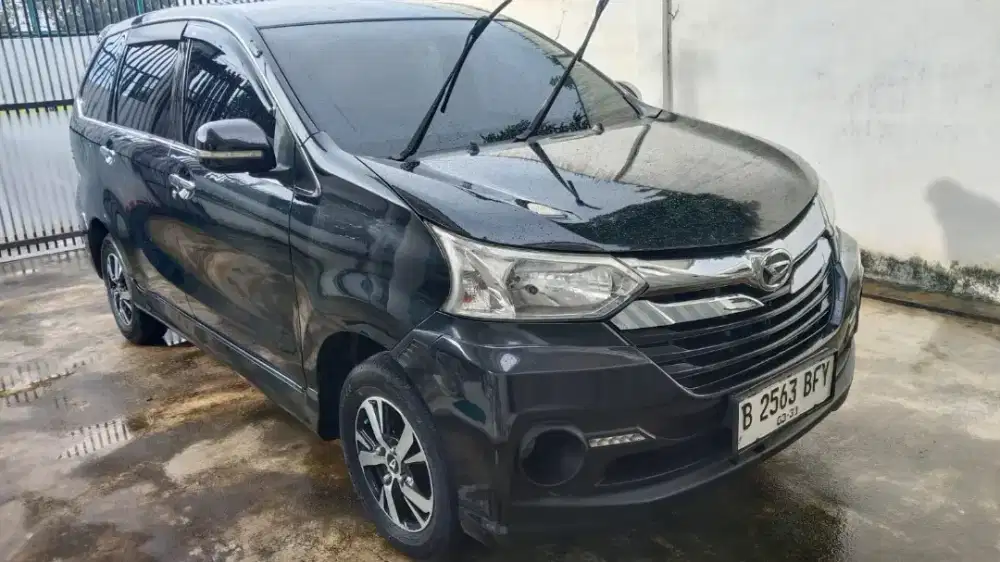 Xenia R Sporty 2016