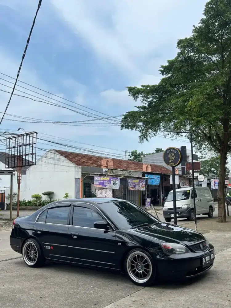 Civic vtis mt R limited thn 2002