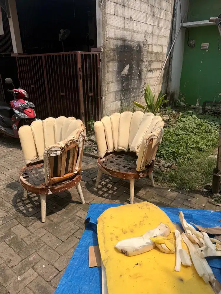 Service Sofa Tangerang